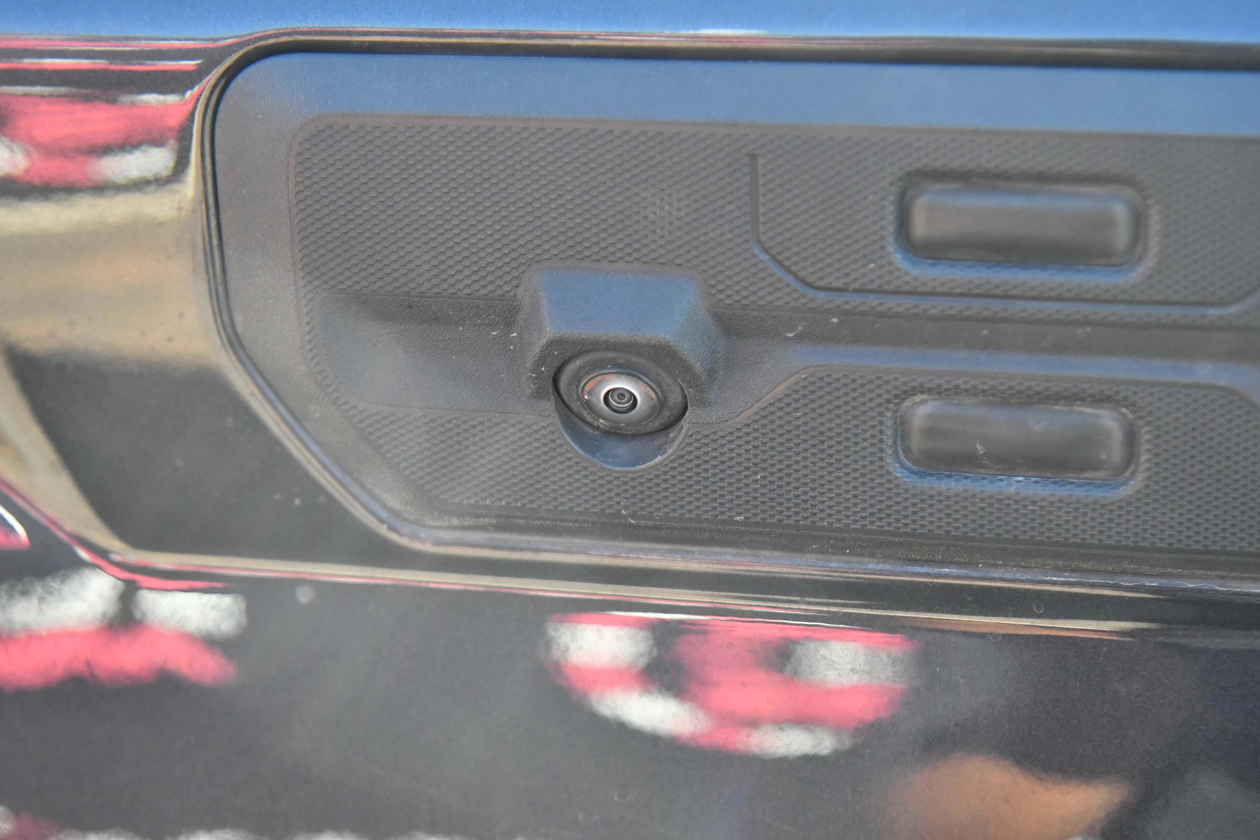 Used 2025 GMC Sierra 1500 SLT AWD/4WD image 43