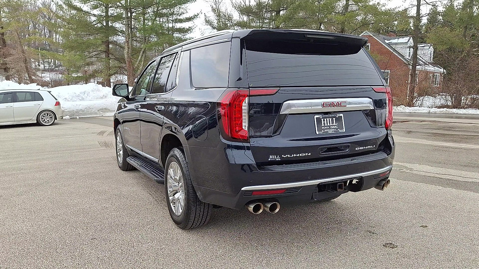 Certified 2023 GMC Yukon Denali image 7