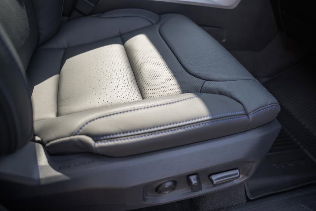 New 2026 Toyota Tundra Platinum AWD/4WD image 38