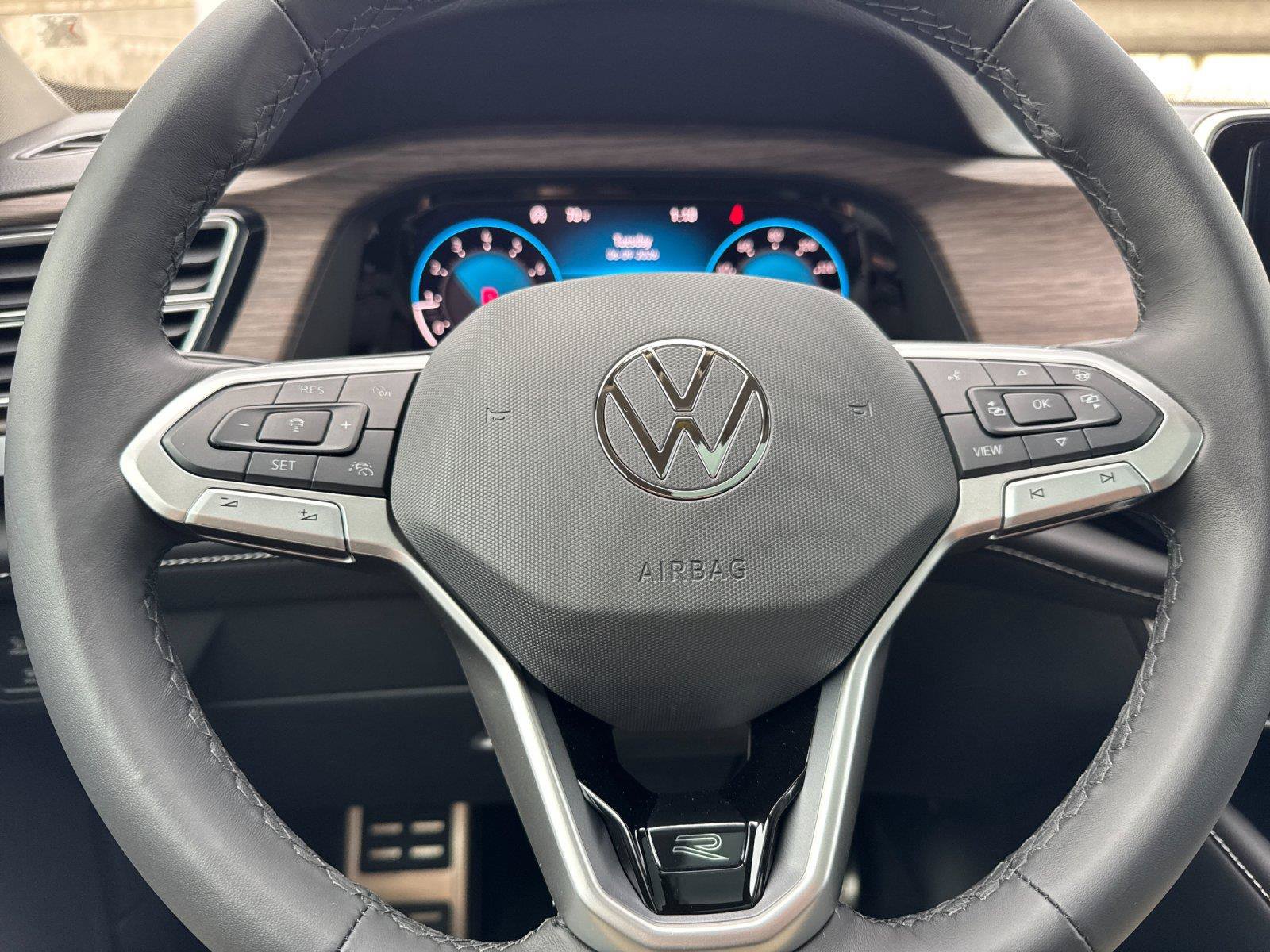 New 2026 Volkswagen Atlas SEL Premium R-Line AWD/4WD image 22