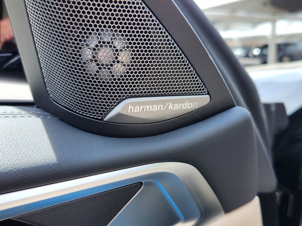 New 2026 BMW 430i xDrive Convertible w/ M Sport Package AWD/4WD image 17