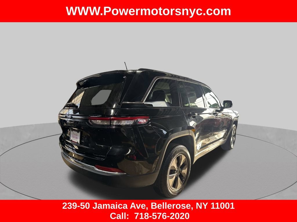 Used 2023 Jeep Grand Cherokee 4WD 4xe image 2