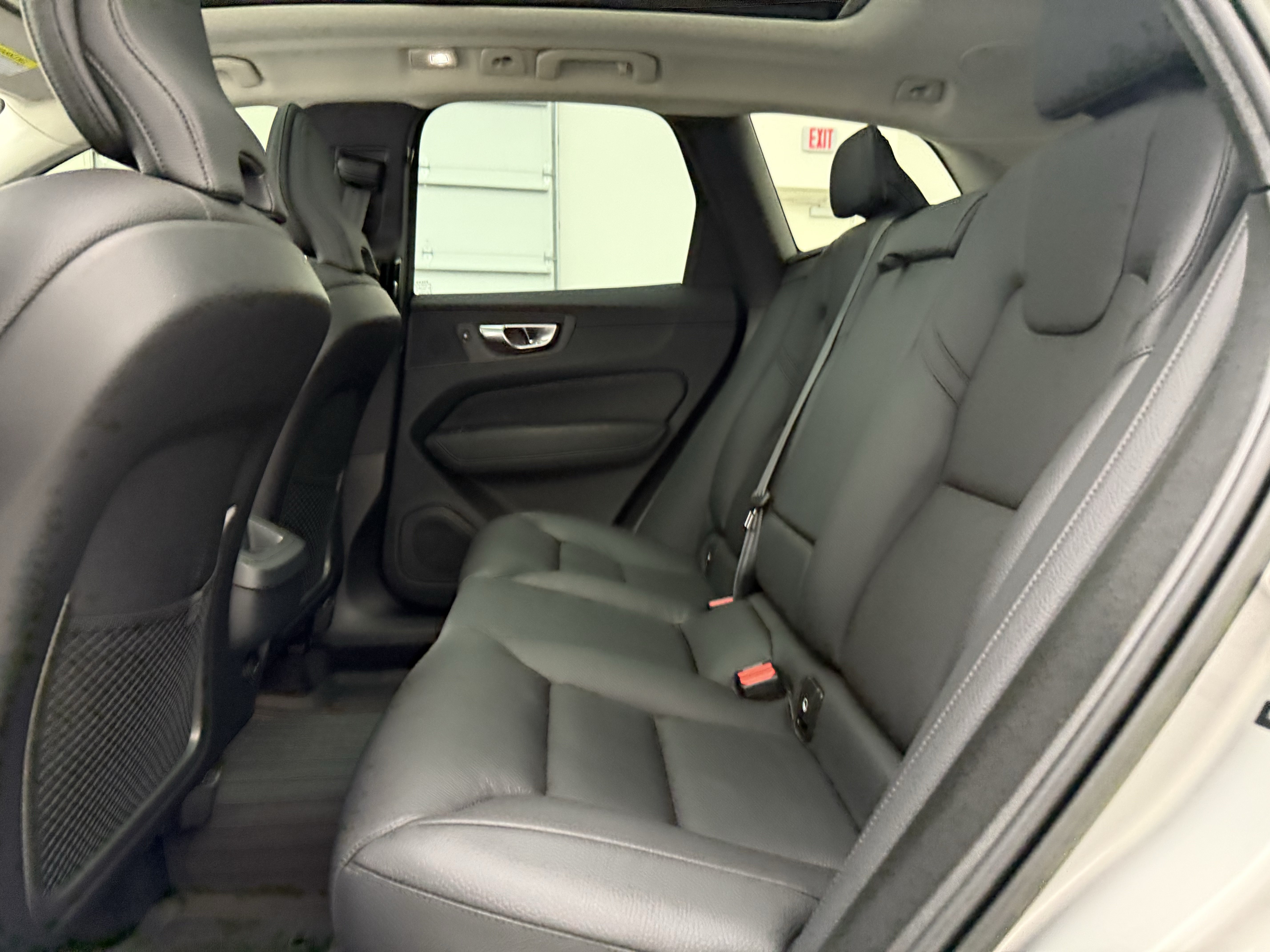 Certified 2023 Volvo XC60 B5 Plus w/ Climate Package AWD/4WD image 25
