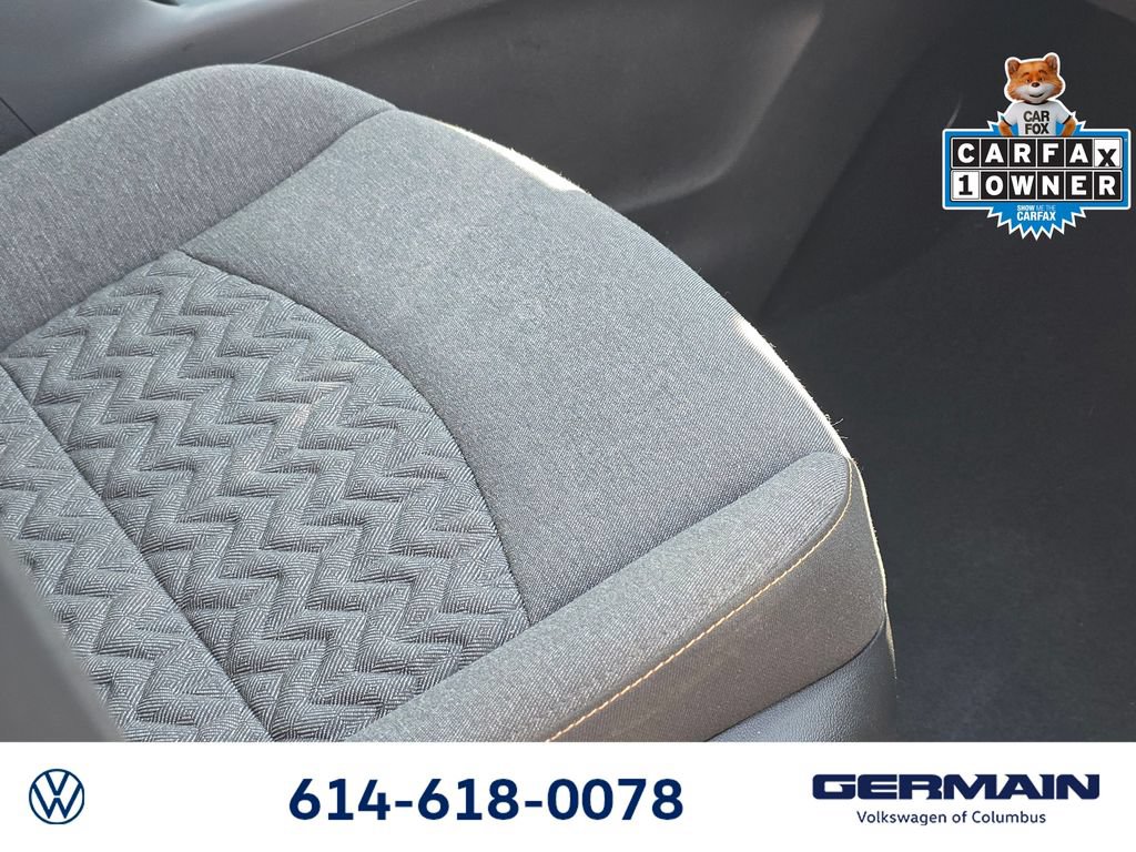 Used 2023 Chevrolet Equinox LT FWD image 33