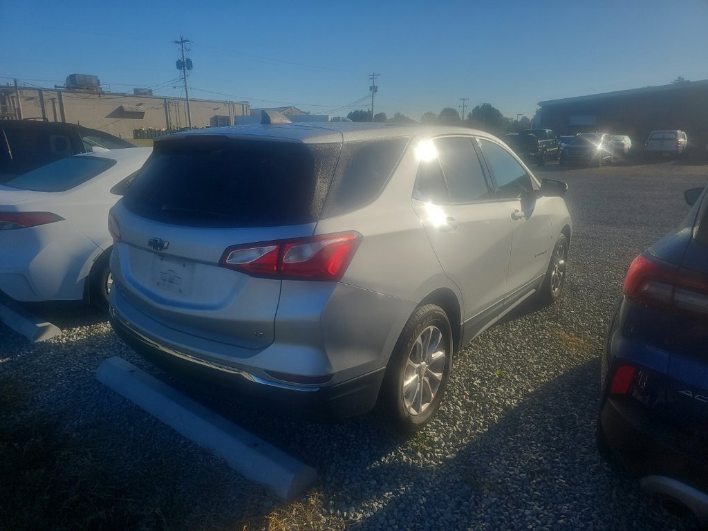 Used 2018 Chevrolet Equinox LT FWD image 7