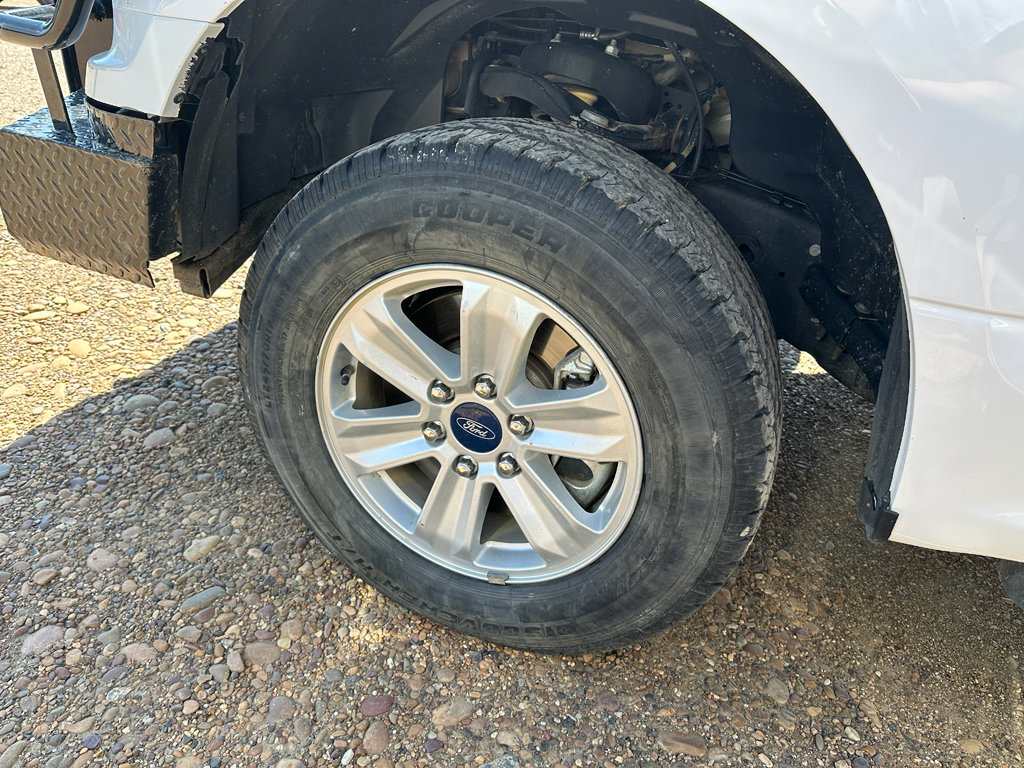 Used 2020 Ford F150 XLT w/ Trailer Tow Package image 15