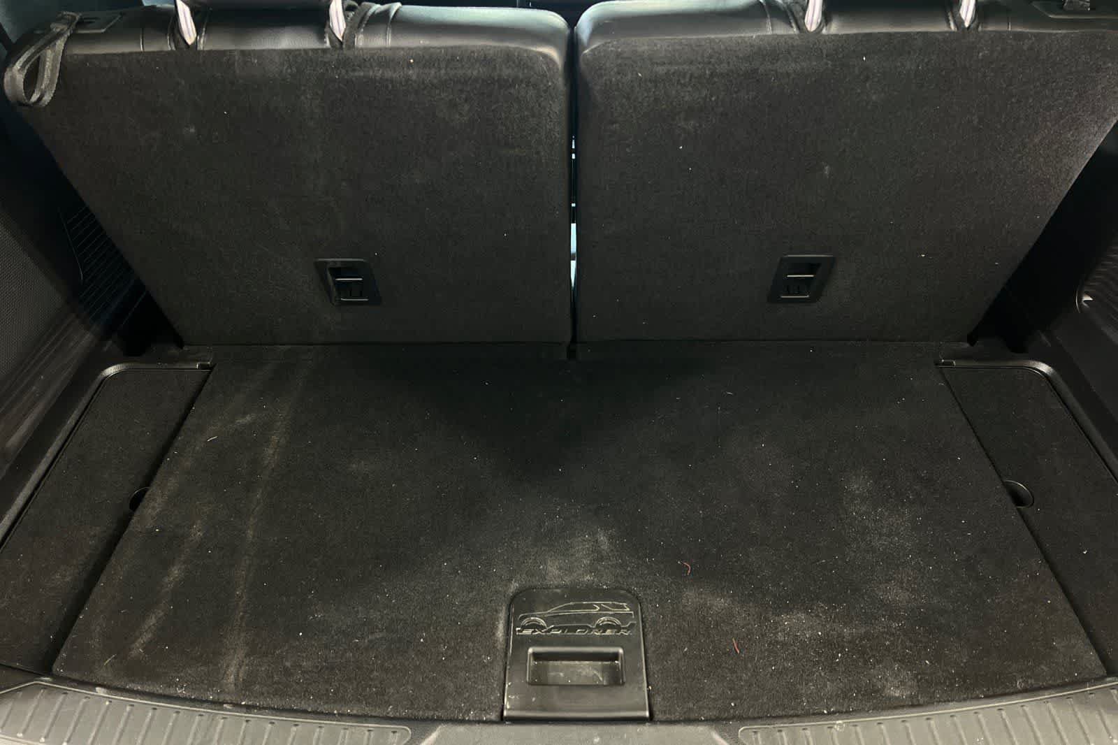 Used 2021 Ford Explorer ST w/ Equipment Group 401A AWD/4WD image 18