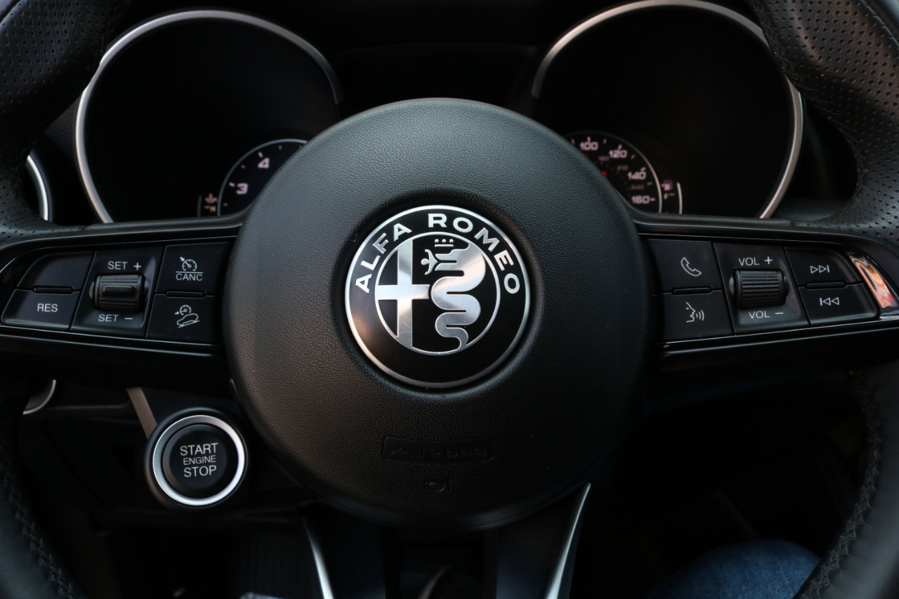 Used 2020 Alfa Romeo Stelvio Ti w/ Active Blind Spot Package image 37