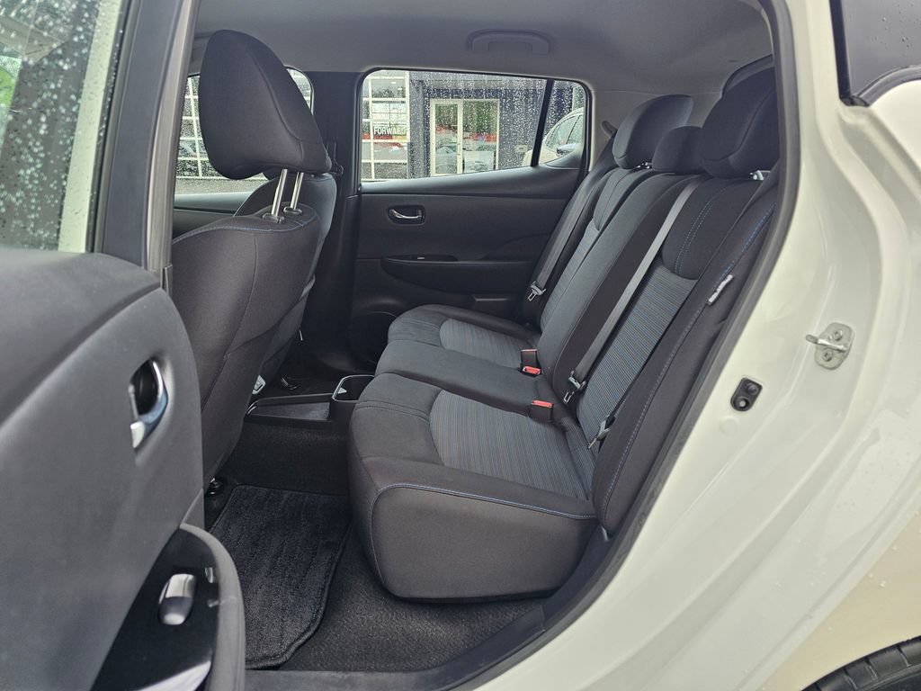 Used 2025 Nissan Leaf SV Plus FWD image 13
