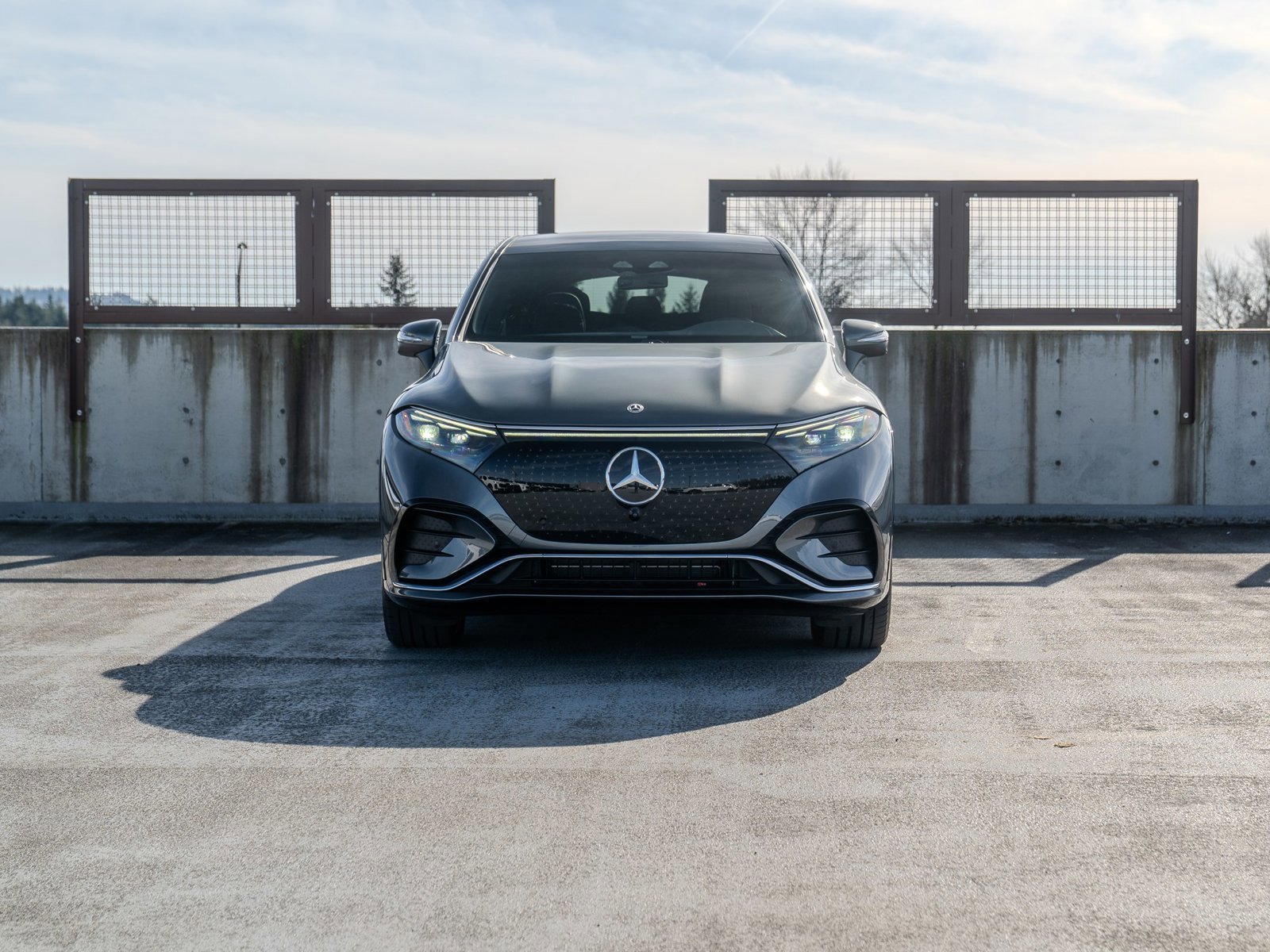 Used 2025 Mercedes-Benz EQS 580 4MATIC SUV image 2