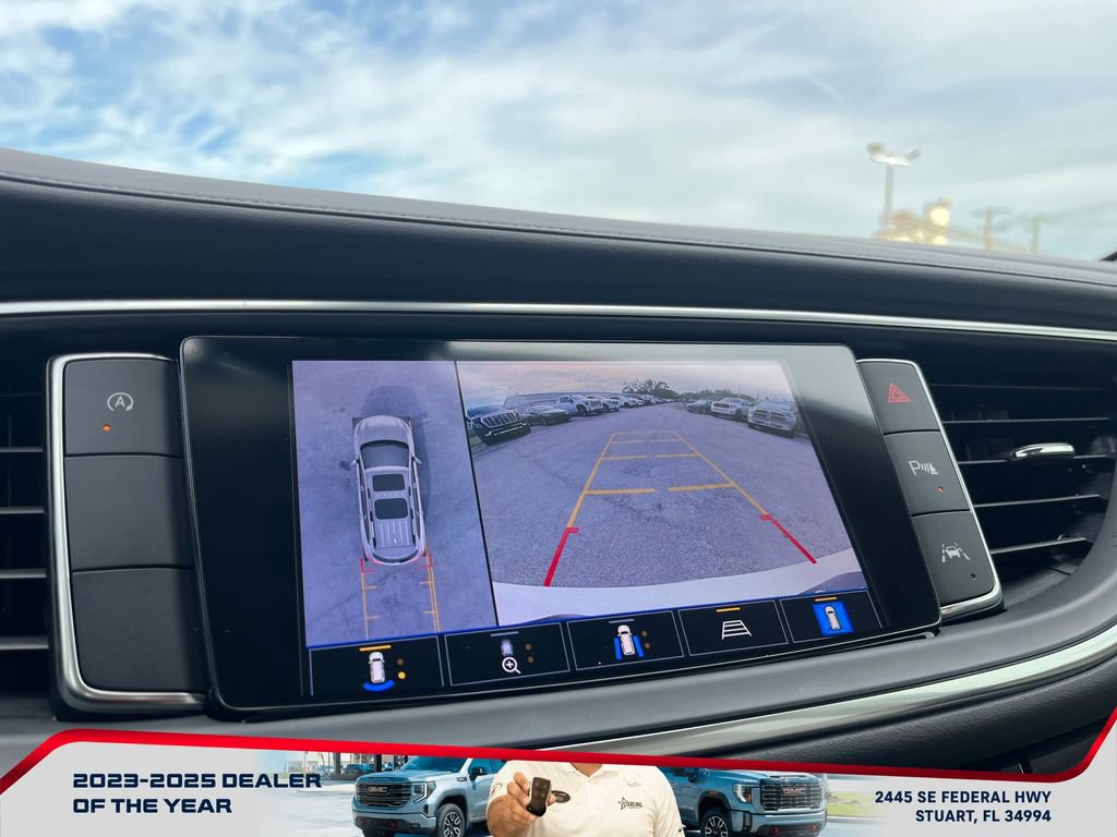 Used 2023 Buick Enclave Premium w/ Experience Buick Package image 33
