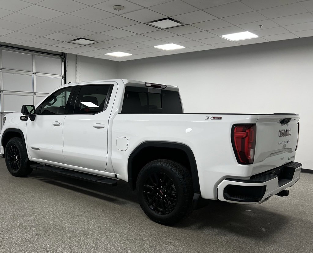 Used 2025 GMC Sierra 1500 Elevation w/ Elevation Premium Package image 9