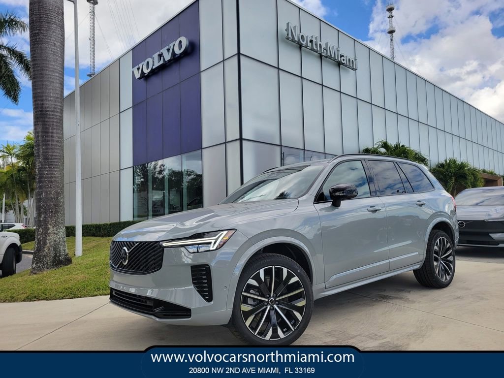 New 2026 Volvo XC90 B6 Ultra w/ Protection Package Premier