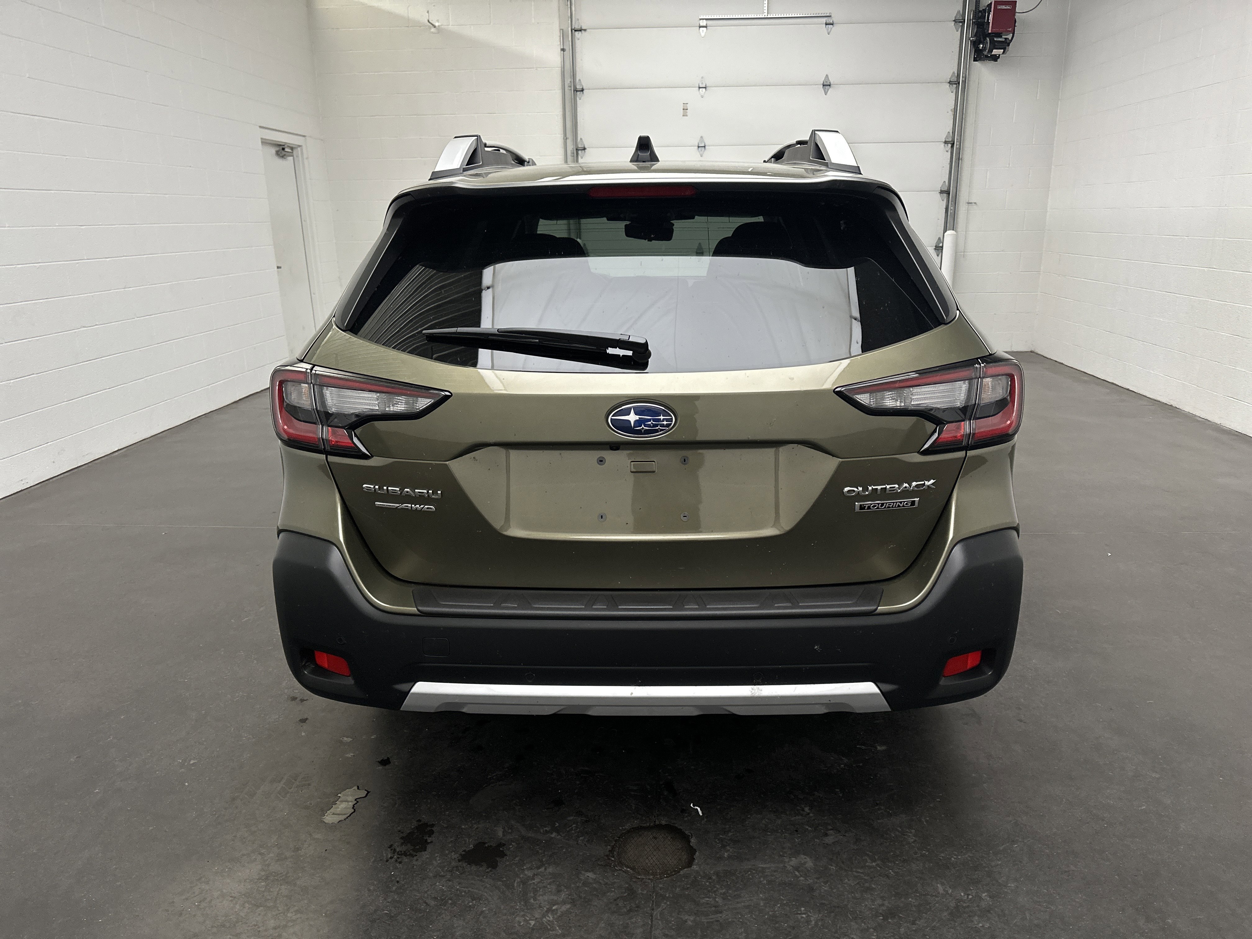 New 2025 Subaru Outback Touring image 8