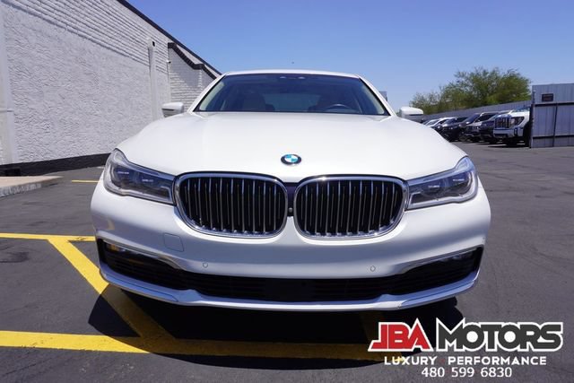 Used 2018 BMW 750i RWD image 51