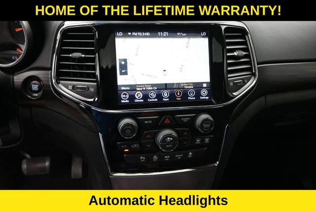 Used 2020 Jeep Grand Cherokee Altitude AWD/4WD image 33