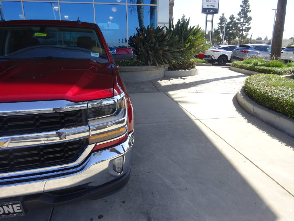 Certified 2018 Chevrolet Silverado 1500 LT w/ All Star Edition RWD image 33