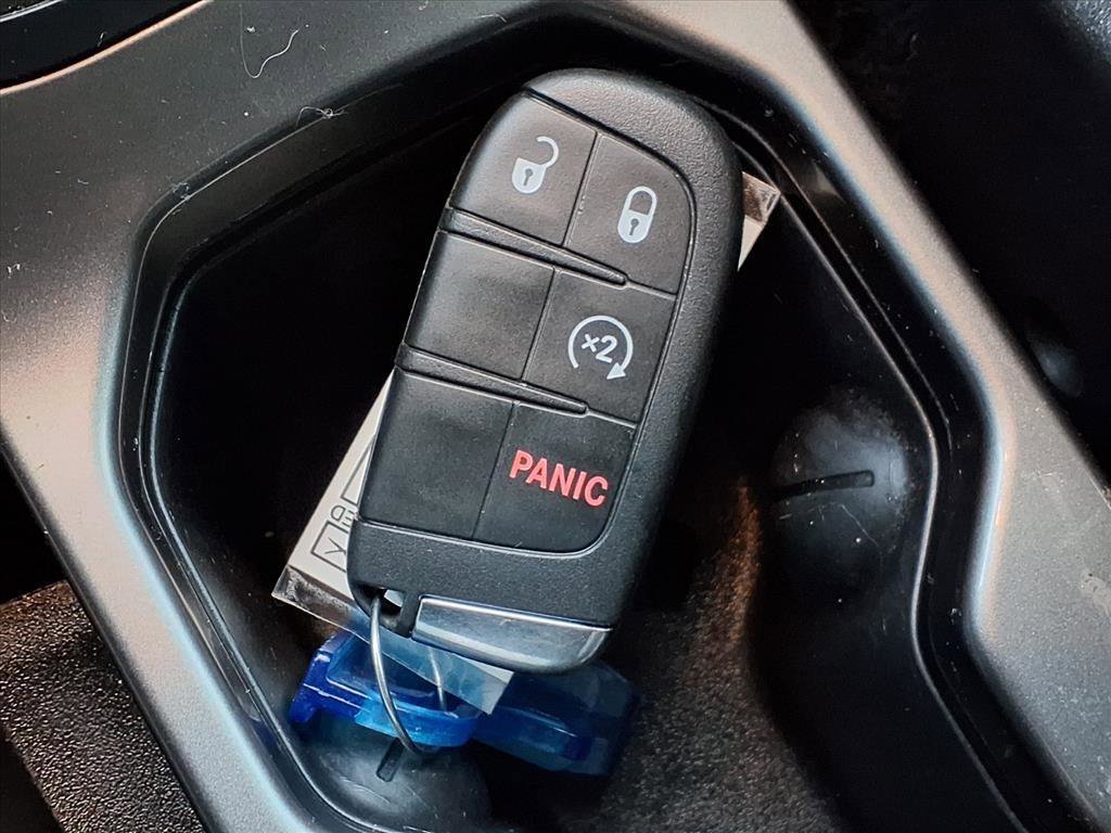 Used 2018 Jeep Renegade Limited w/ UConnect 8.4 Nav Group image 14