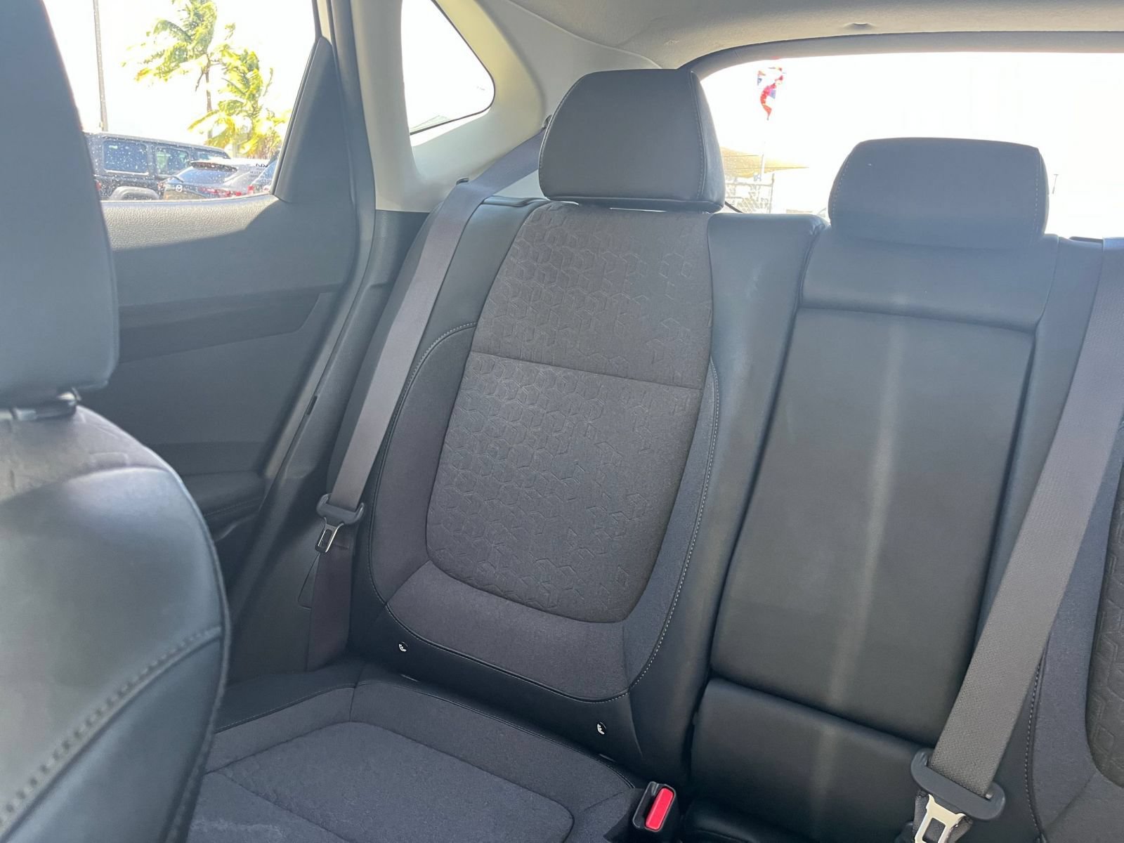 Used 2025 Kia Seltos S FWD image 39