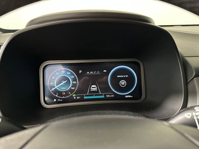 Used 2023 Hyundai Kona SEL image 16