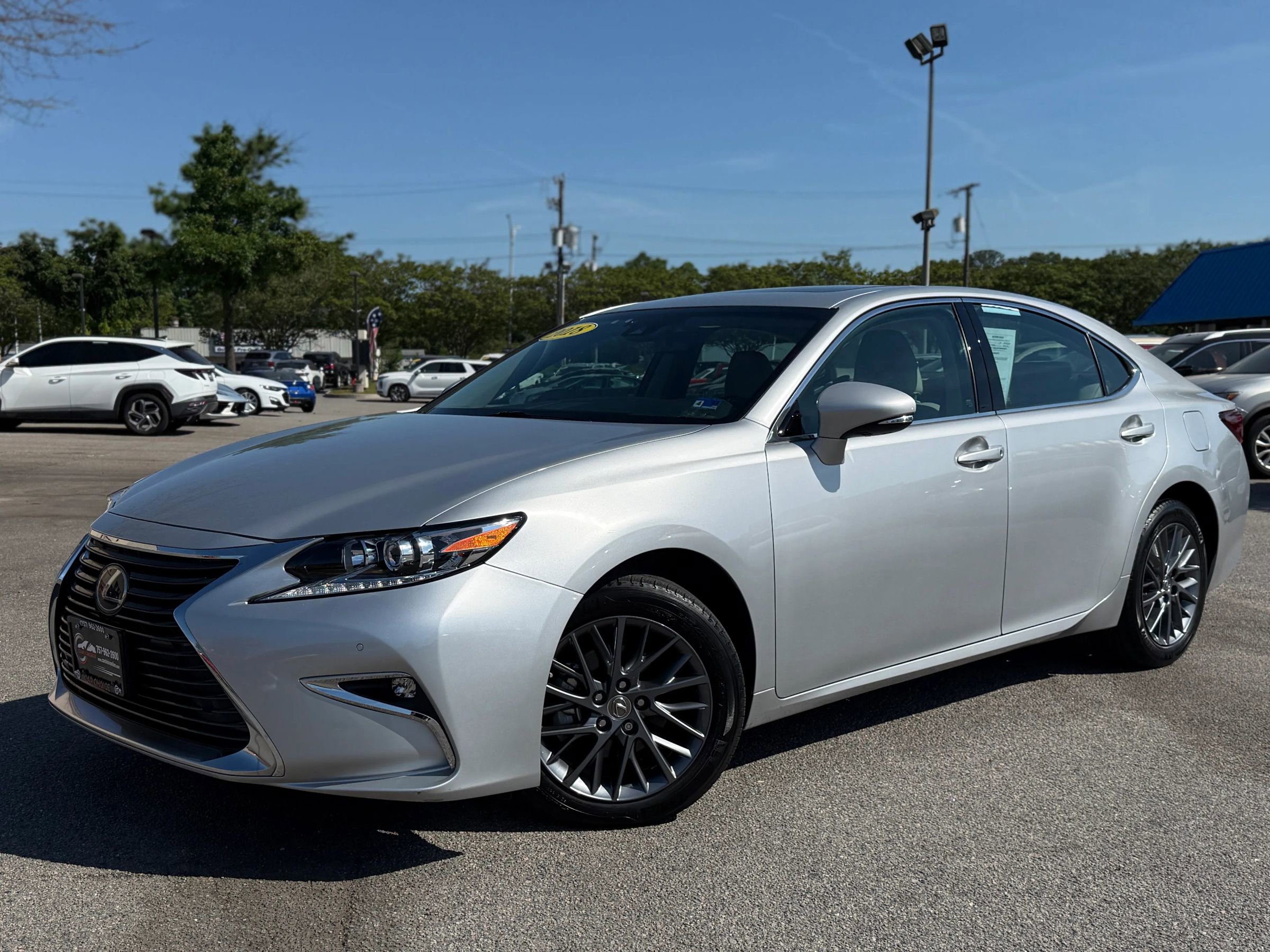 Used 2018 Lexus ES 350 w/ Navigation System Package