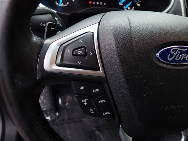 Used 2017 Ford Edge SEL AWD/4WD image 14