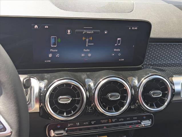 New 2026 Mercedes-Benz GLB 250 image 11