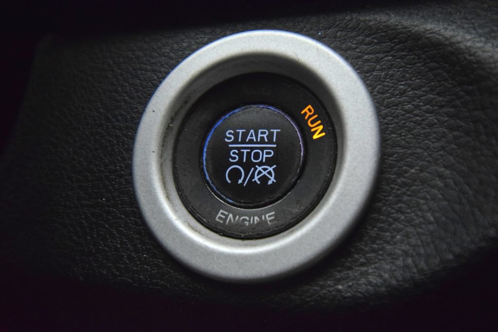 Used 2014 RAM 1500 Laramie w/ Convenience Group AWD/4WD image 28