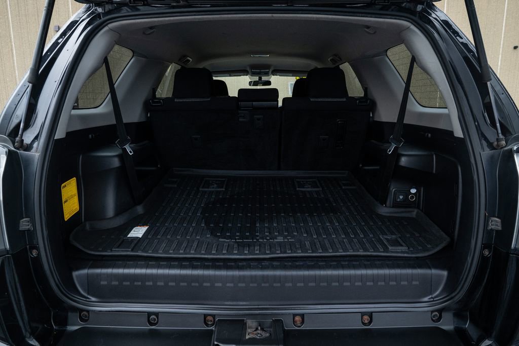 Used 2018 Toyota 4Runner SR5 image 35