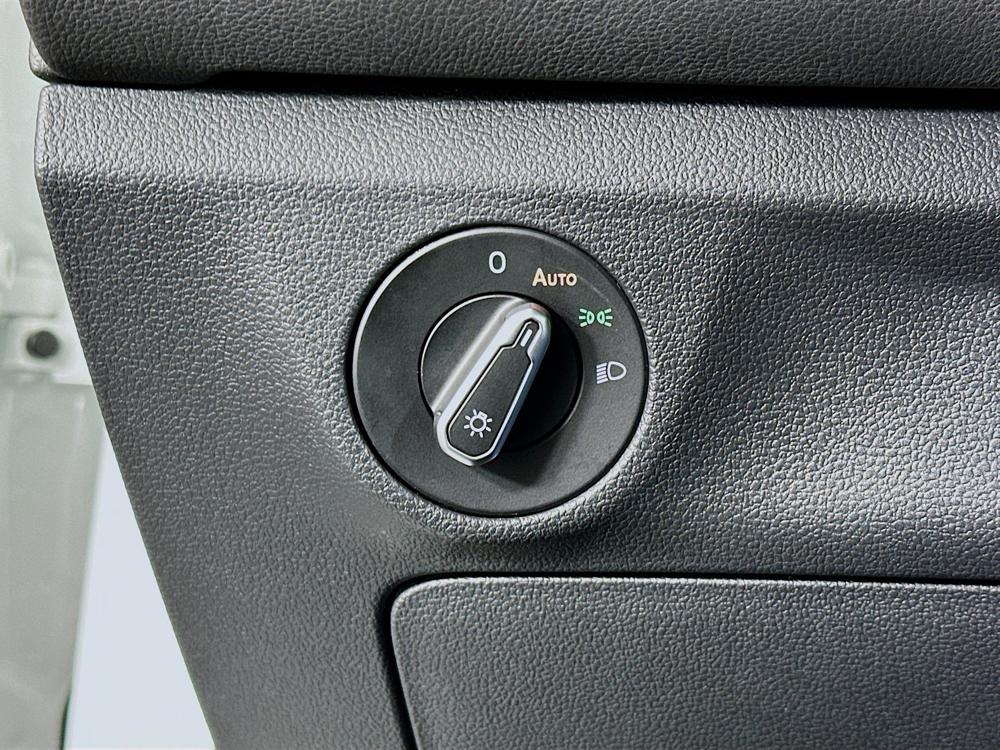 Used 2025 Volkswagen Jetta S image 17