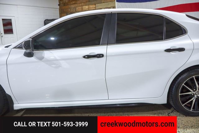 Used 2023 Toyota Camry SE image 21