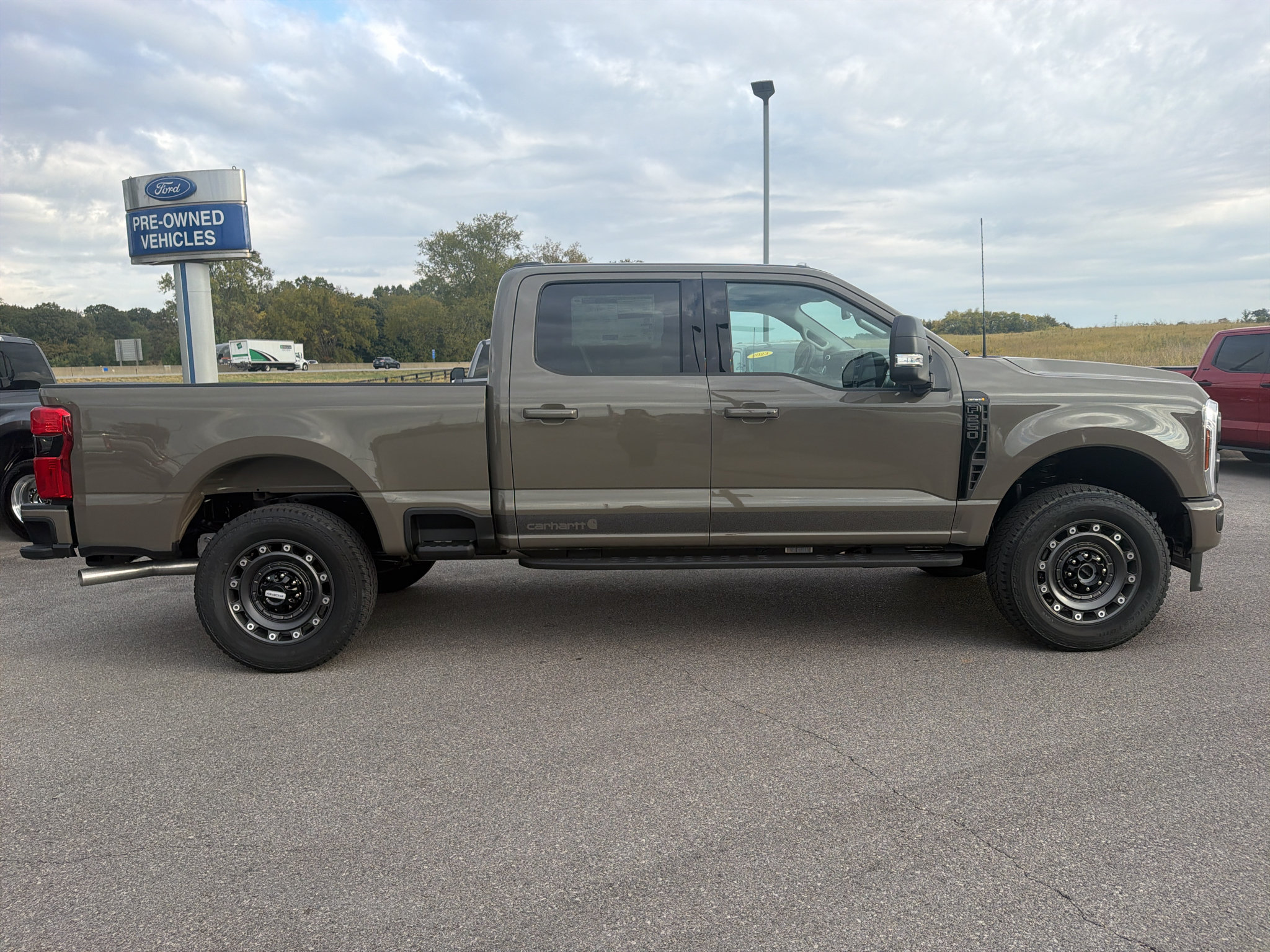 New 2027 Ford F250 XLT w/ XLT Premium Package AWD/4WD image 4