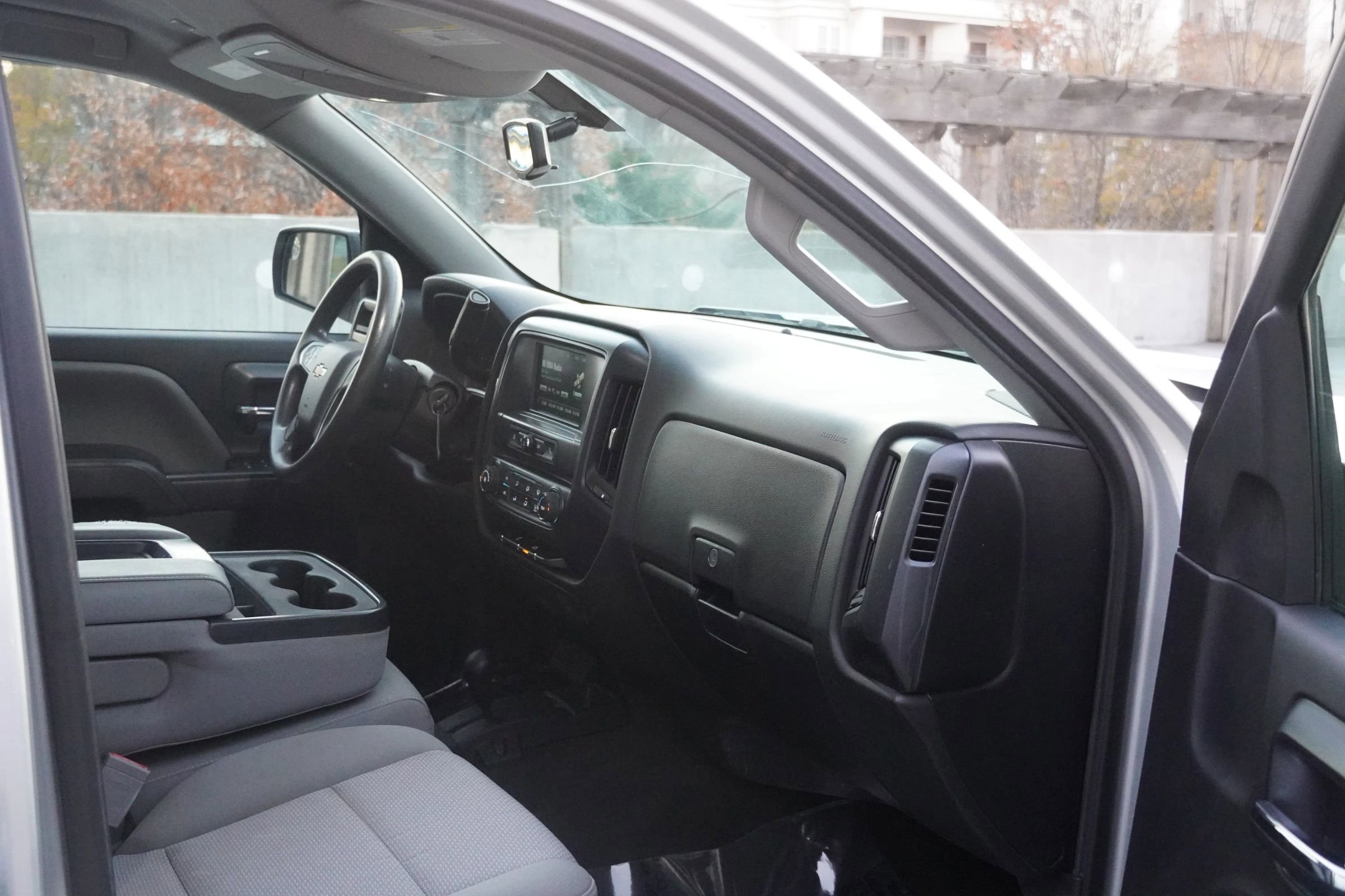 Used 2018 Chevrolet Silverado 1500 Custom w/ Custom Convenience Package AWD/4WD image 36