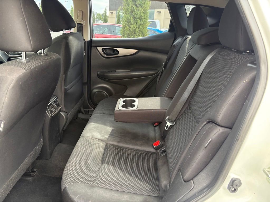 Used 2020 Nissan Rogue Sport S w/ Appearance Package FWD image 11