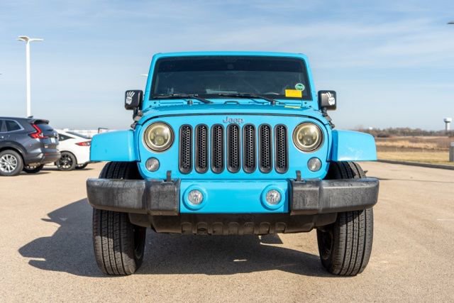 Used 2017 Jeep Wrangler Unlimited Sahara w/ Dual Top Group image 2