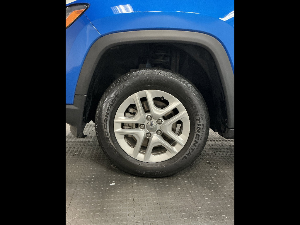 Used 2021 Jeep Compass Sport w/ Cold Weather Group image 29