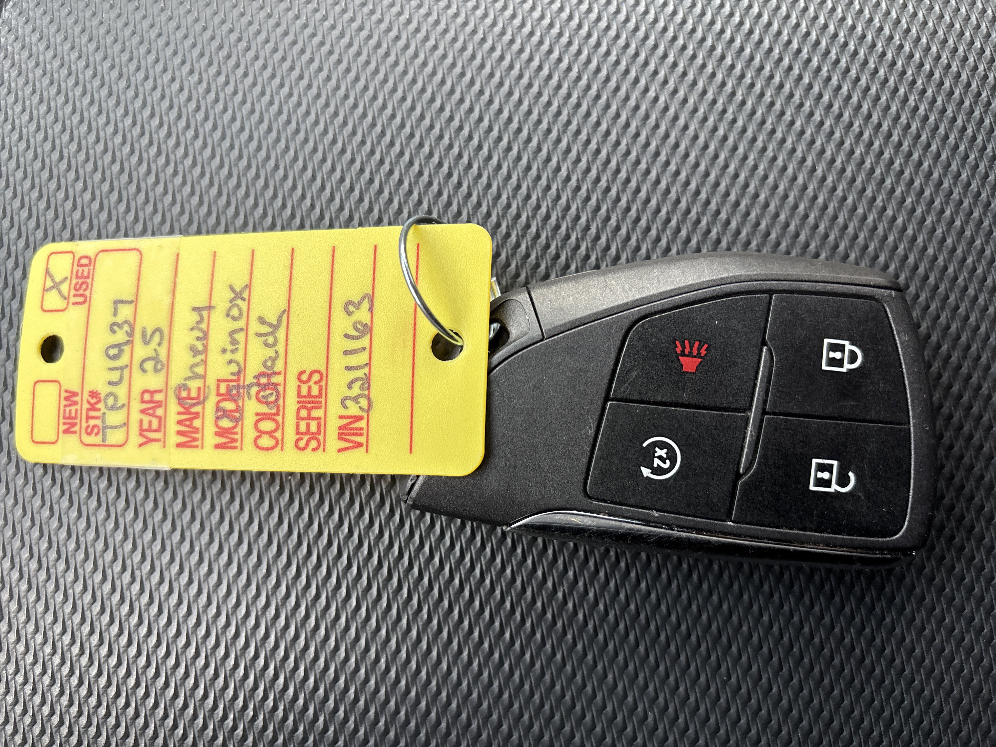 Used 2025 Chevrolet Equinox LT AWD/4WD image 30