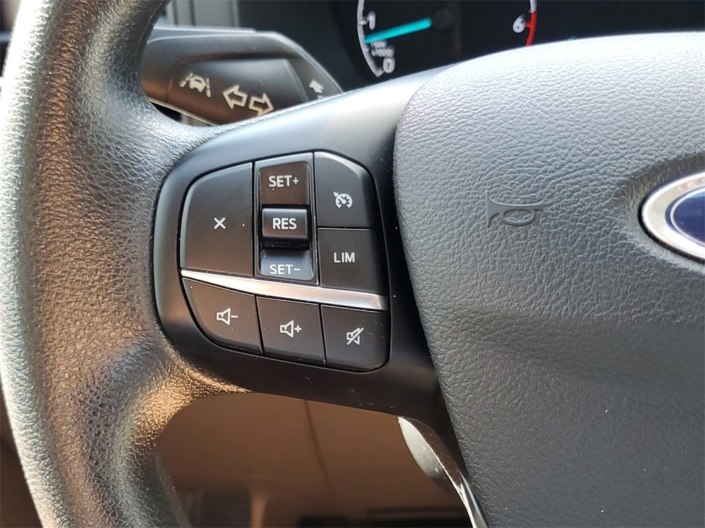 Used 2023 Ford Transit 350 XLT image 18