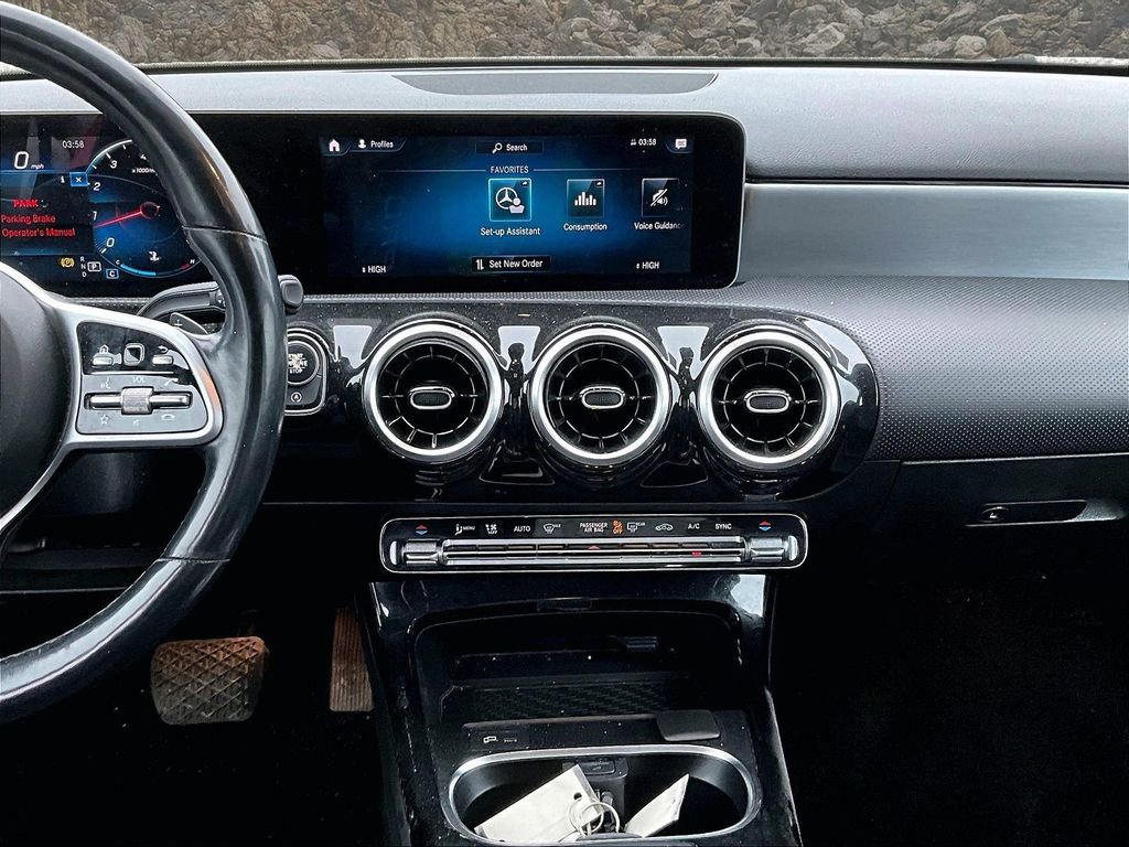 Used 2019 Mercedes-Benz A 220 4MATIC w/ Premium Package image 6