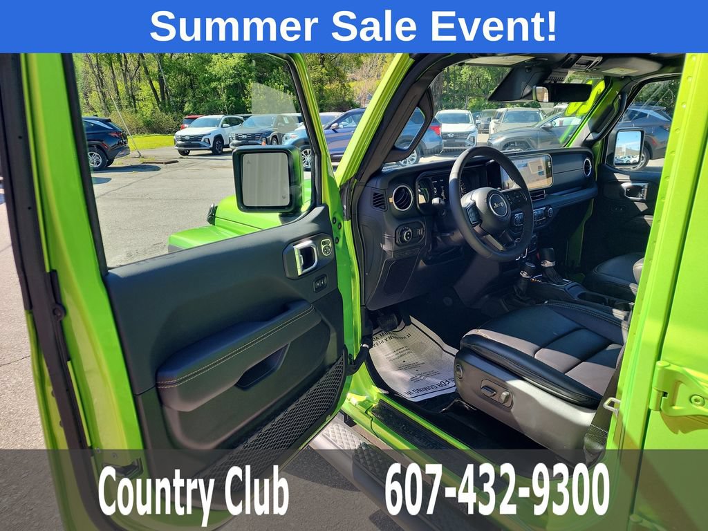 Used 2026 Jeep Gladiator Sport AWD/4WD image 10
