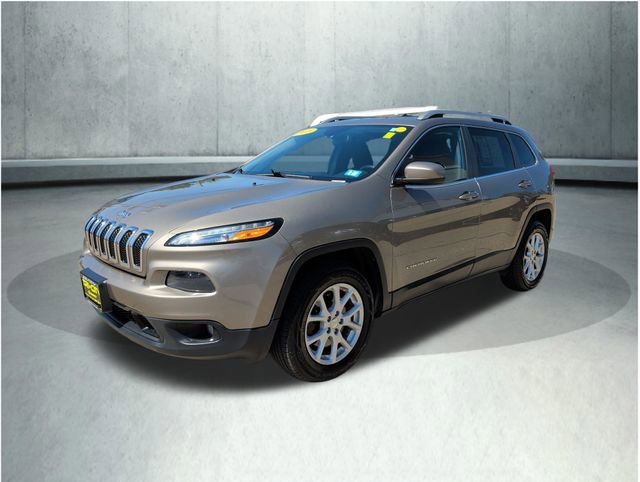 Used 2016 Jeep Cherokee Latitude w/ Cold Weather Group
