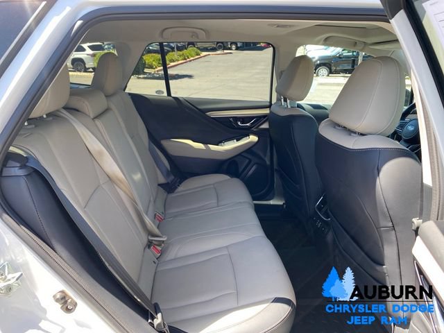 Used 2023 Subaru Outback Limited AWD/4WD image 18