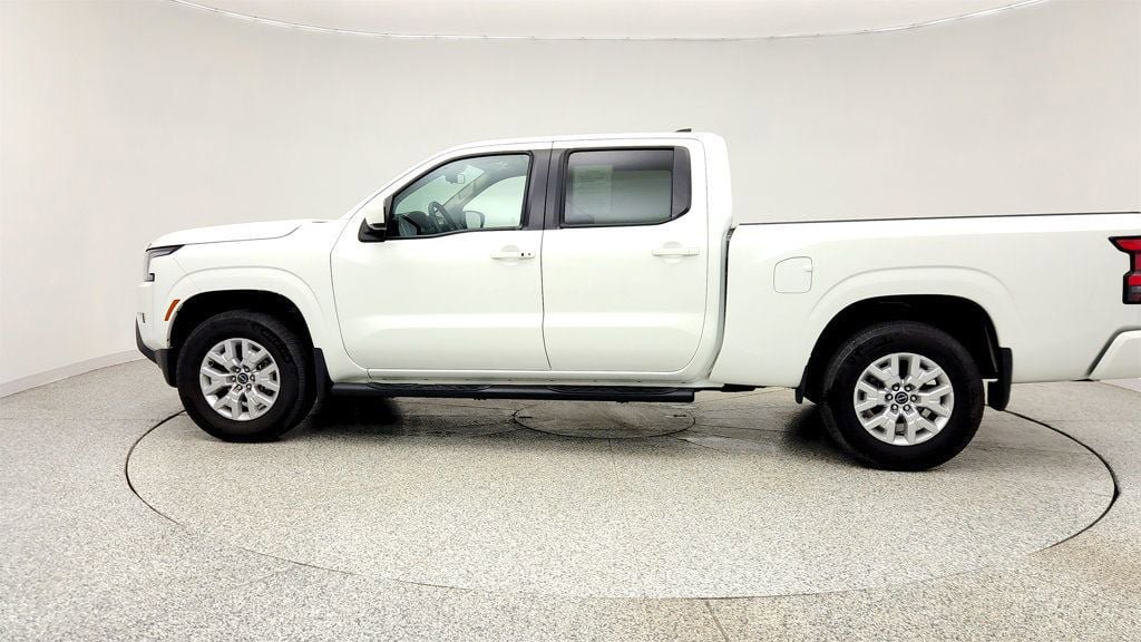 Used 2023 Nissan Frontier SV AWD/4WD image 8