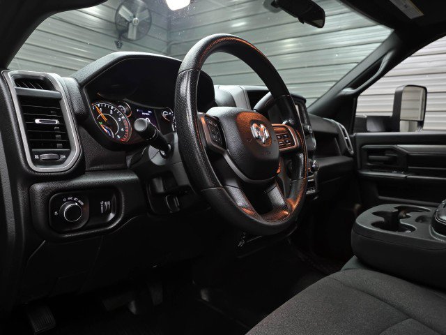 Used 2021 RAM 5500 Tradesman RWD image 15