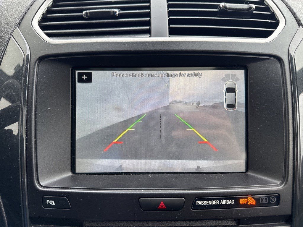 Used 2017 Ford Explorer XLT w/ Equipment Group 202A image 23