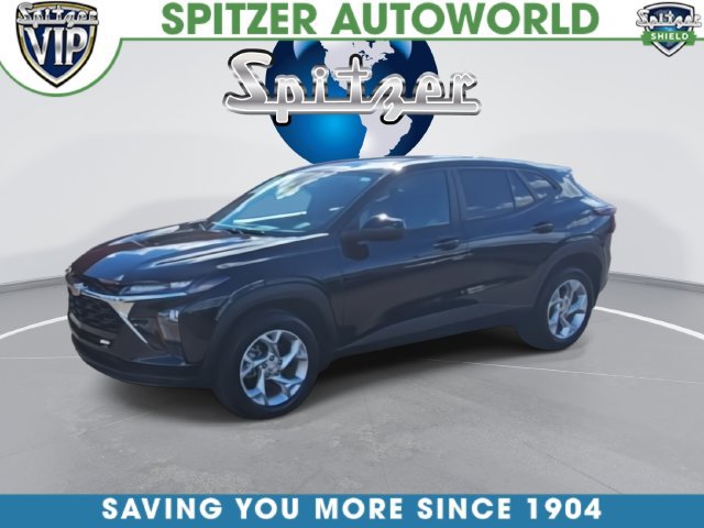 Used 2025 Chevrolet Trax LS w/ LS Convenience Package FWD image 8