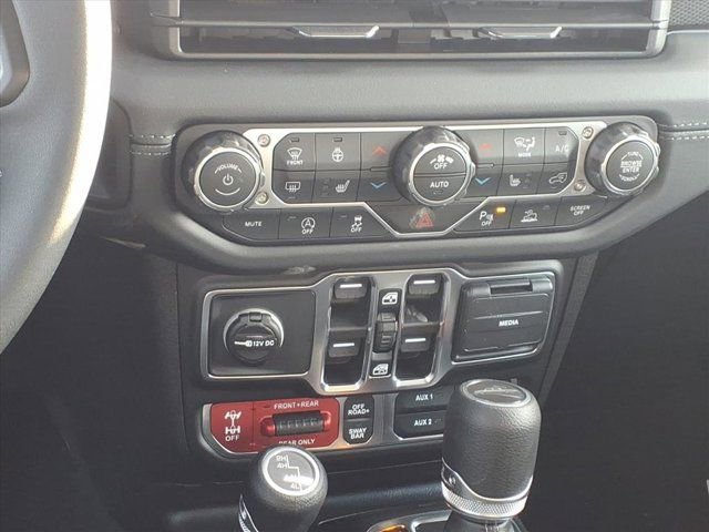 New 2026 Jeep Gladiator Rubicon w/ Safety Group image 9