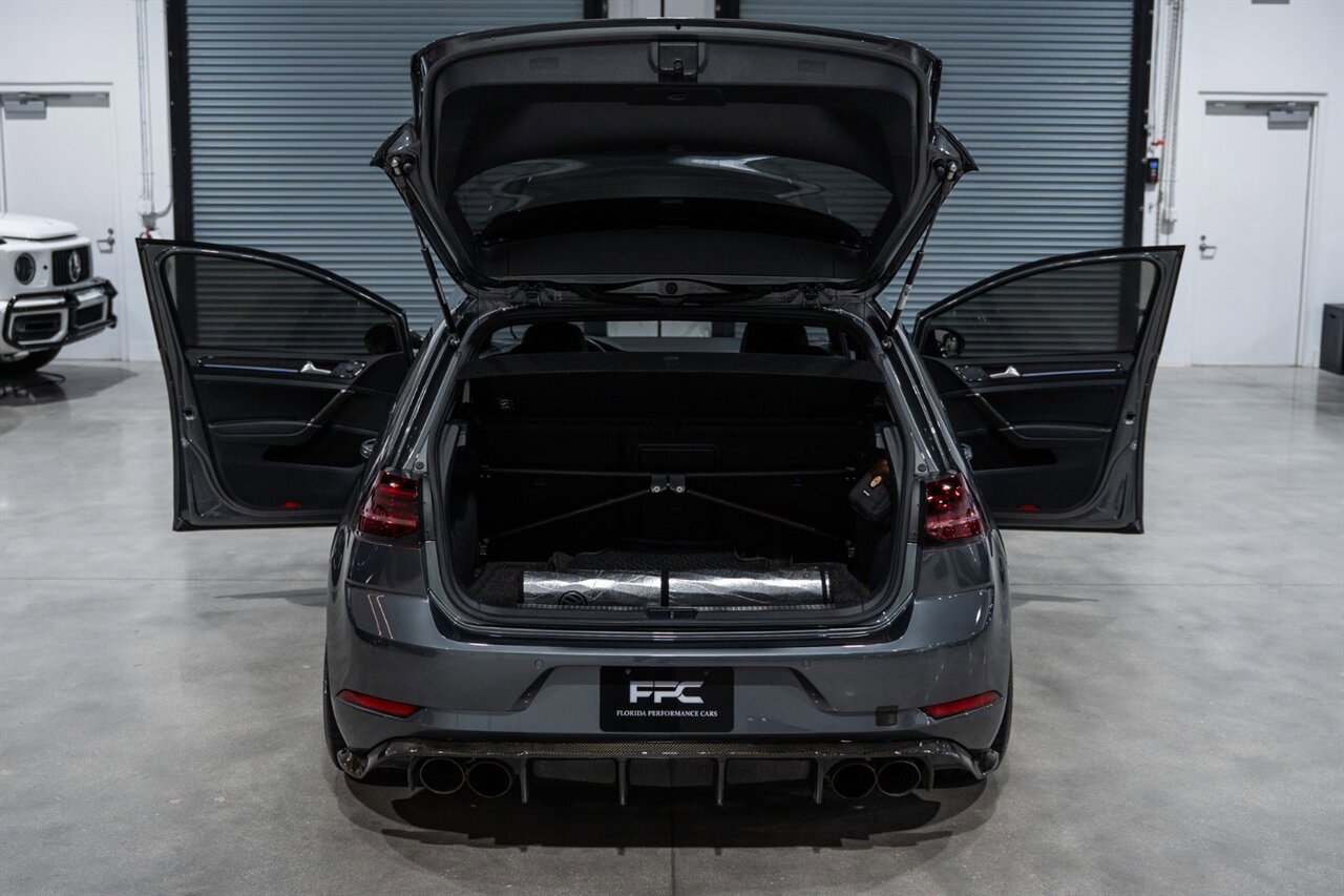 Used 2019 Volkswagen Golf R 4-Door image 48