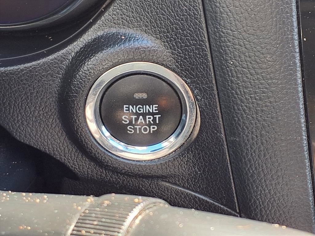 Used 2017 Subaru Legacy 2.5i Limited image 12