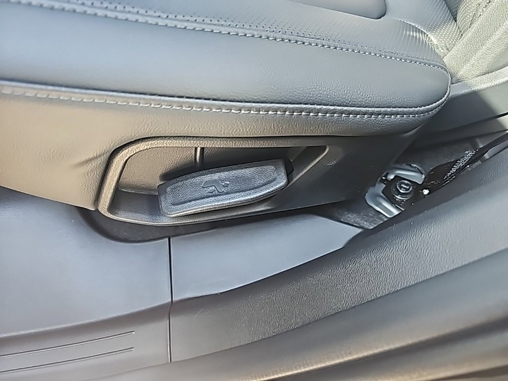 New 2026 Hyundai Tucson Limited image 34